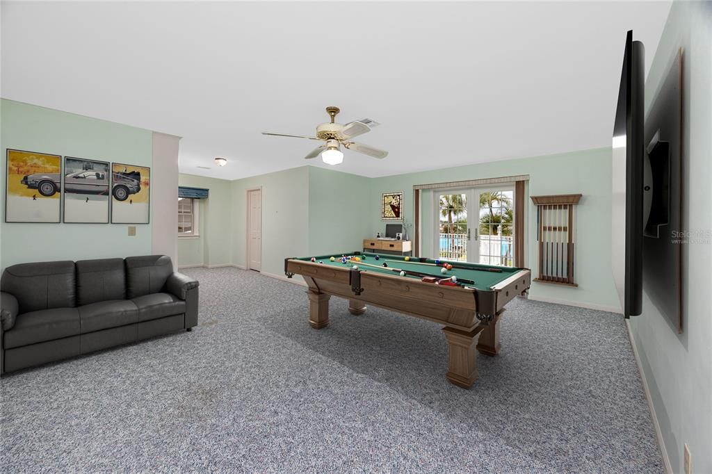 Billiard Table, Game Room, Interior
