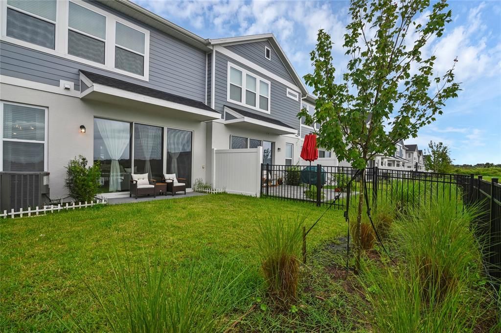 Backyard, Exterior