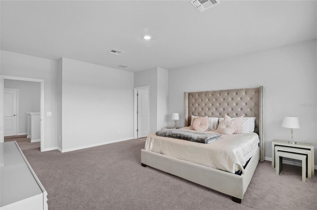 Bedroom, Interior, Recessed Lighting