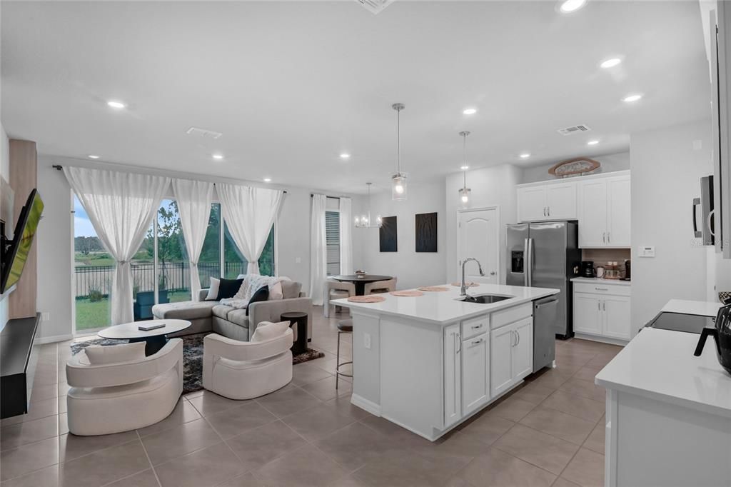 Dining room, Interior, Kitchen, Living room, Pendant Lights, Recessed Lighting, Stainless Steel Appliances