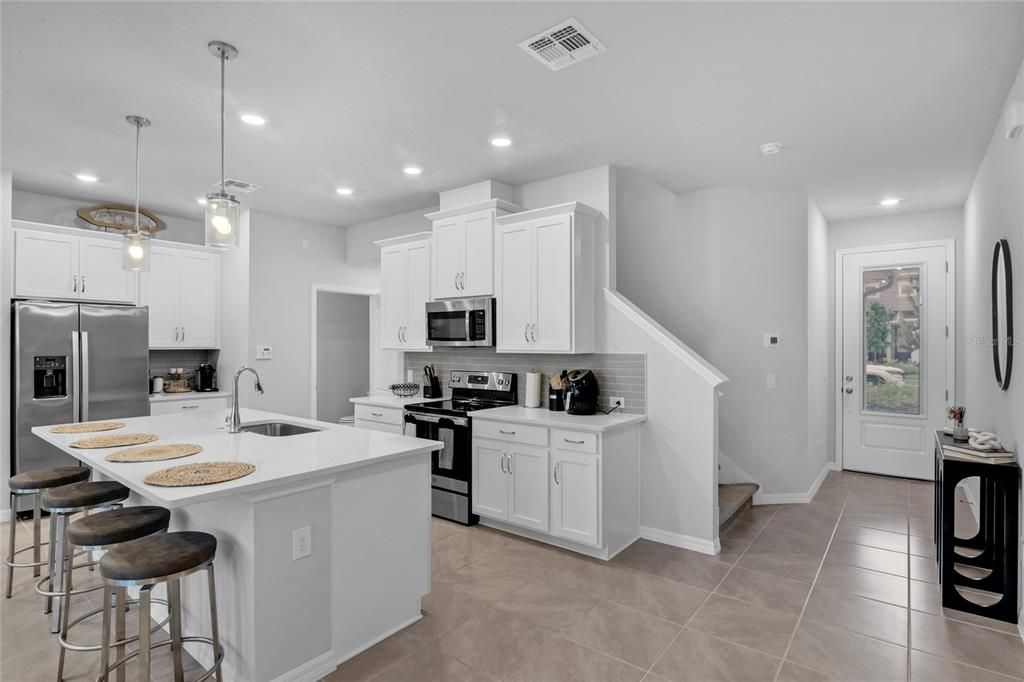 Interior, Kitchen, Pendant Lights, Recessed Lighting, Stainless Steel Appliances