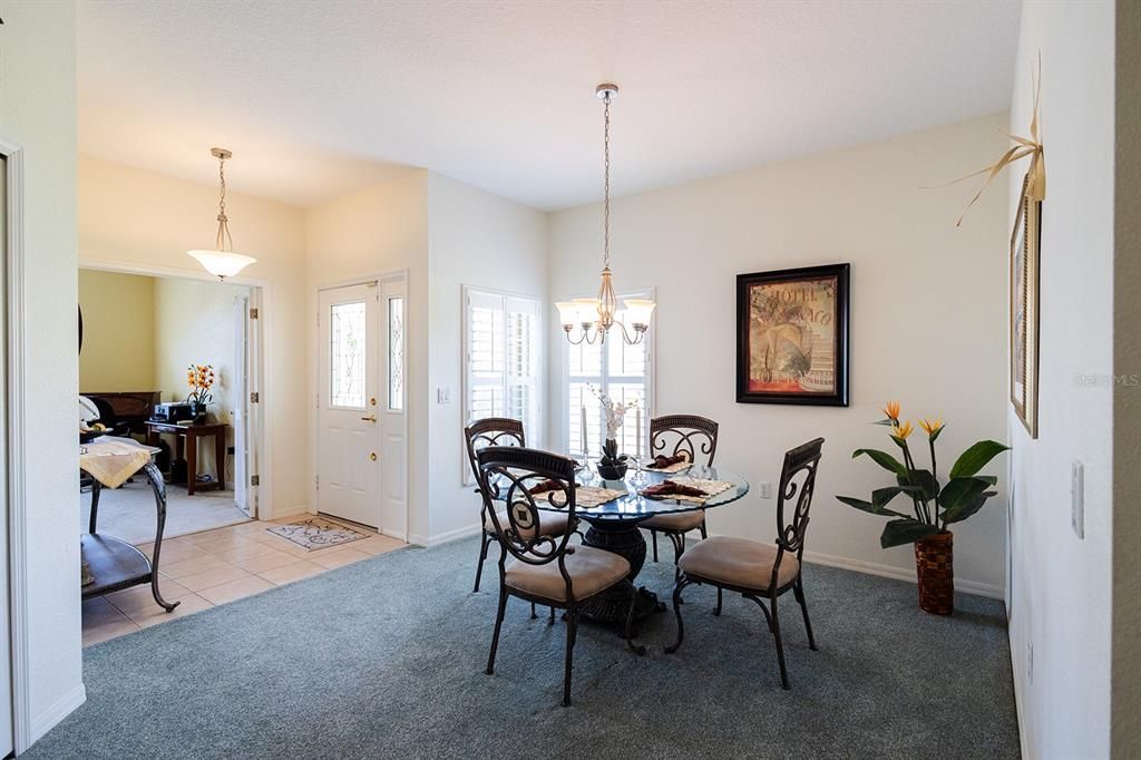 Chandelier, Dining room, Interior, Pendant Lights