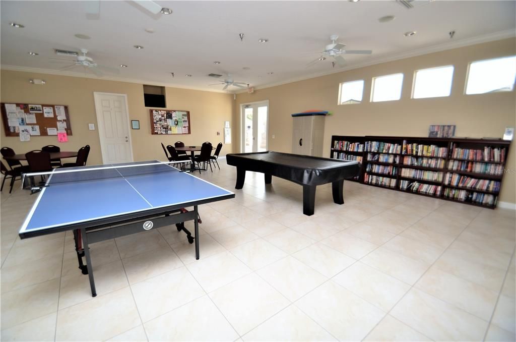 Billiard Table, Game Room, Interior, Recessed Lighting