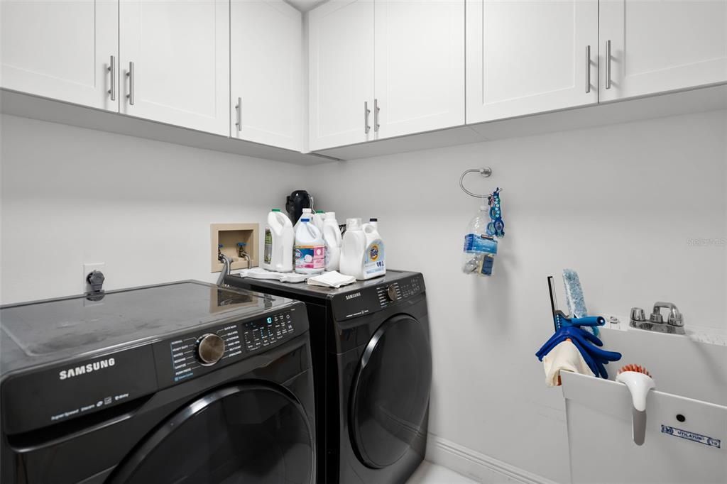 Interior, Washer