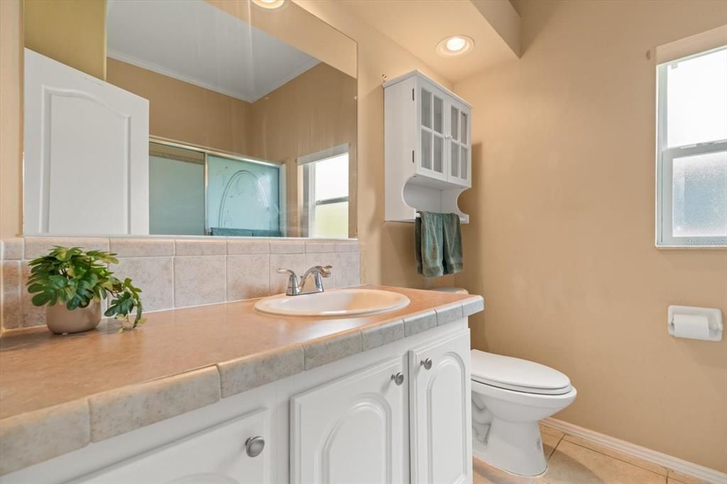 Bathroom, Interior, Recessed Lighting, Tile Countertops