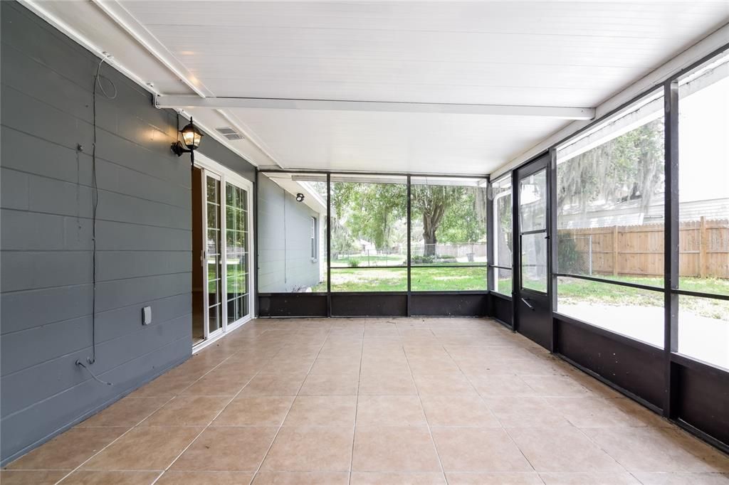 Empty room, Interior, Sun Room