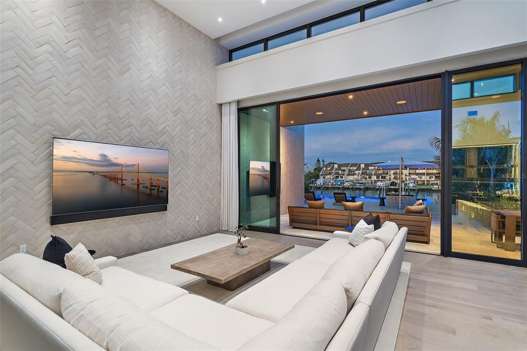 Interior, Living room, Recessed Lighting, Water, Wood Texture Flooring