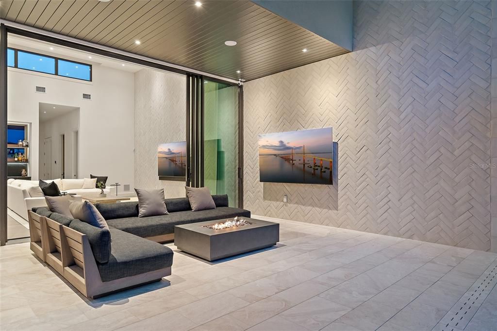 Interior, Living room, Recessed Lighting