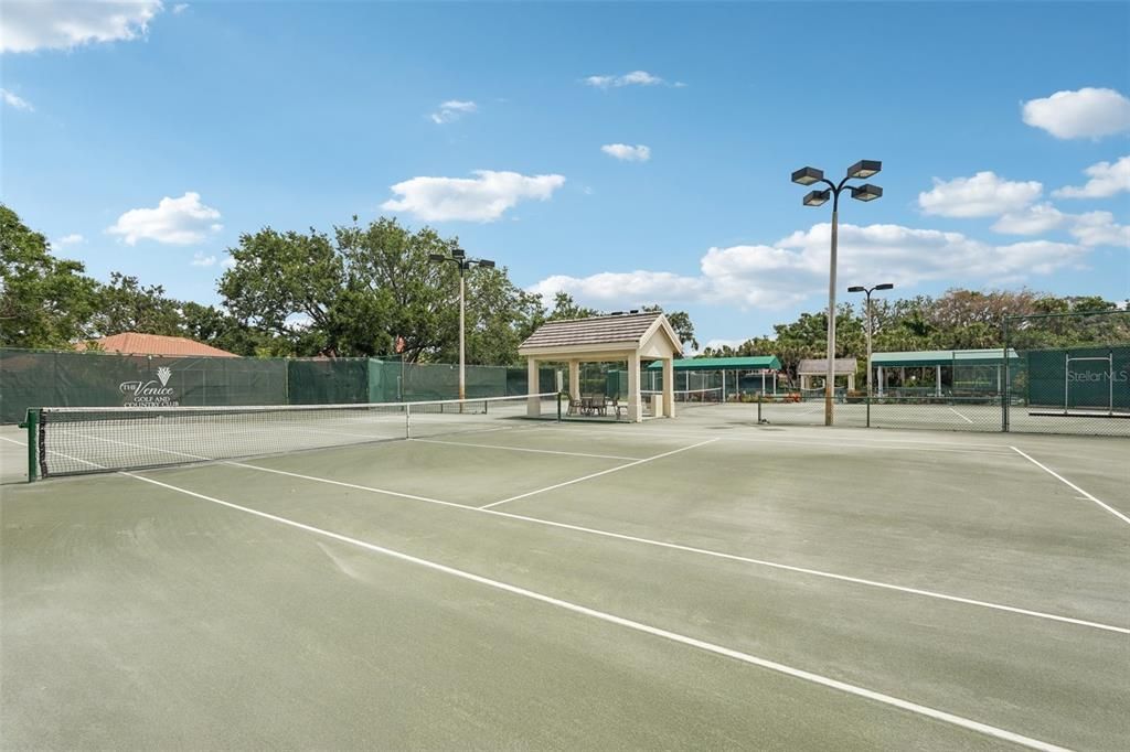 Exterior, Tennis Courts