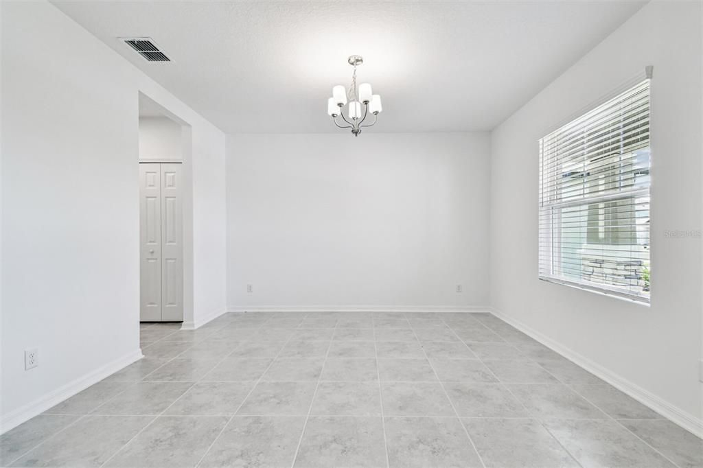 Chandelier, Empty room, Interior