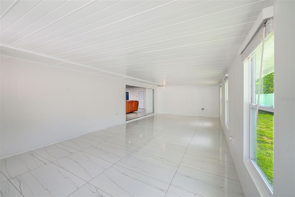 Empty room, Interior, Marble