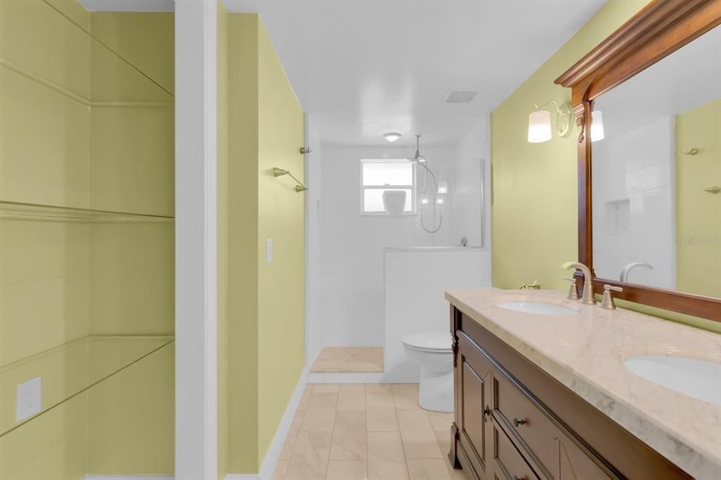 Bathroom, Dual Sink Vanities, Interior