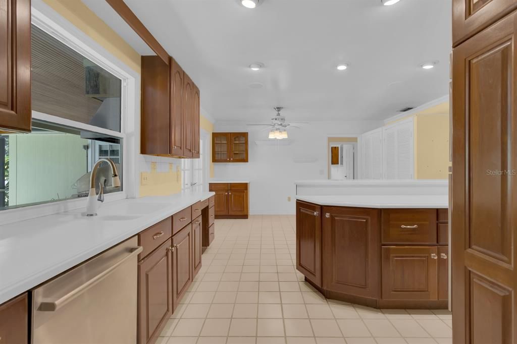 Interior, Kitchen, Recessed Lighting