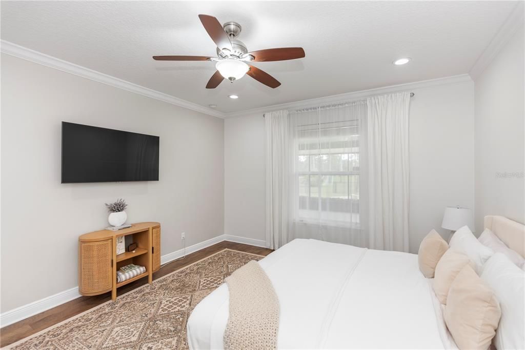 Bedroom, Interior, Recessed Lighting, Wood Texture Flooring