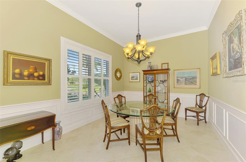 Chandelier, Dining room, Interior