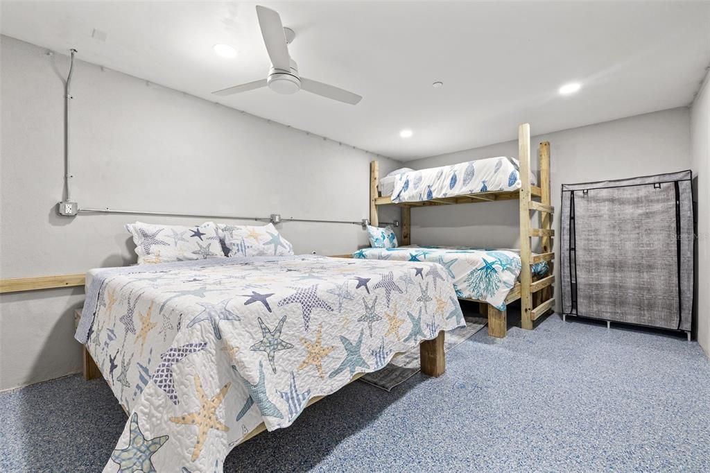 Bedroom, Interior, Recessed Lighting