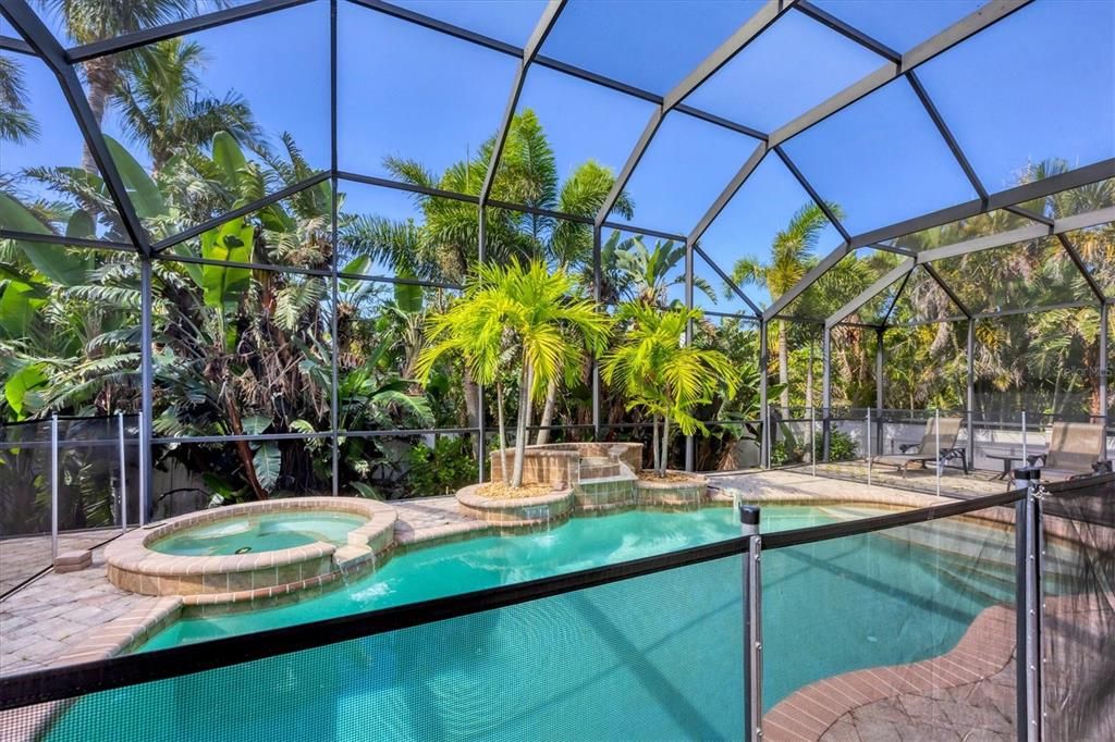 Glass Ceilings, Interior, Pool, Sun Room
