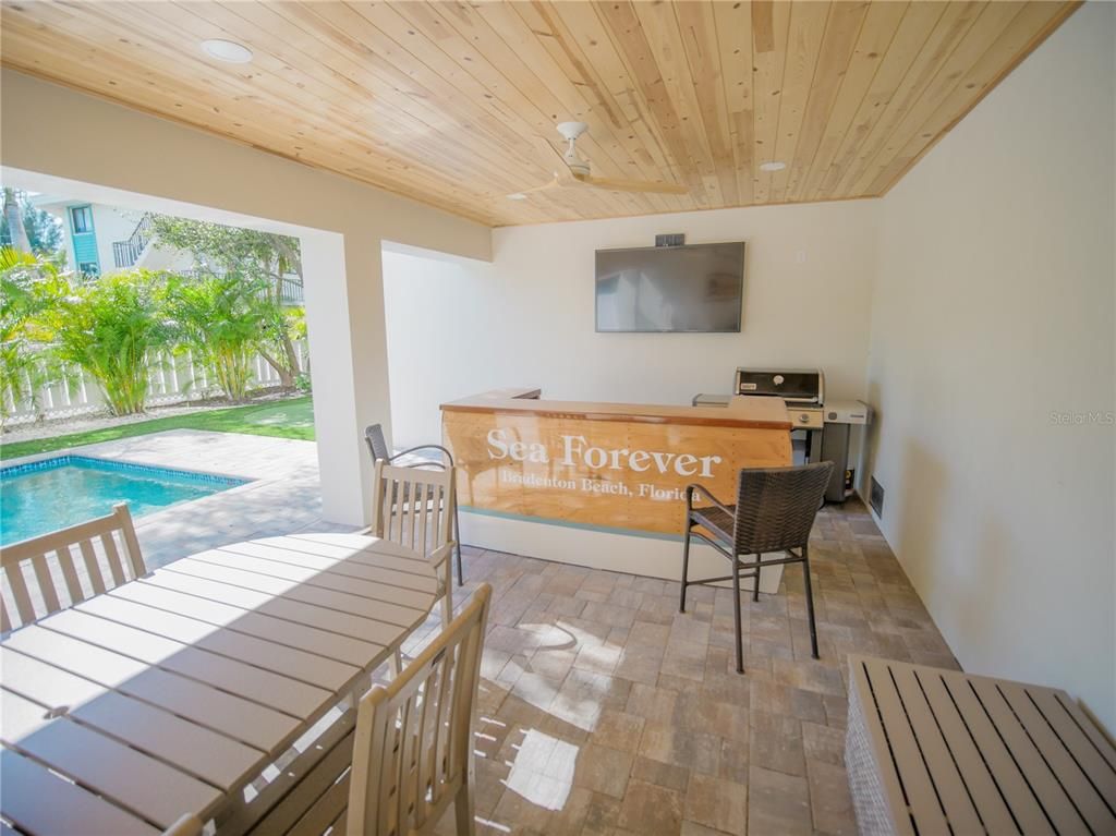 Exterior, Wooden Ceilings