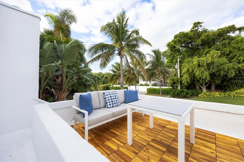 Exterior, Wood Texture Flooring