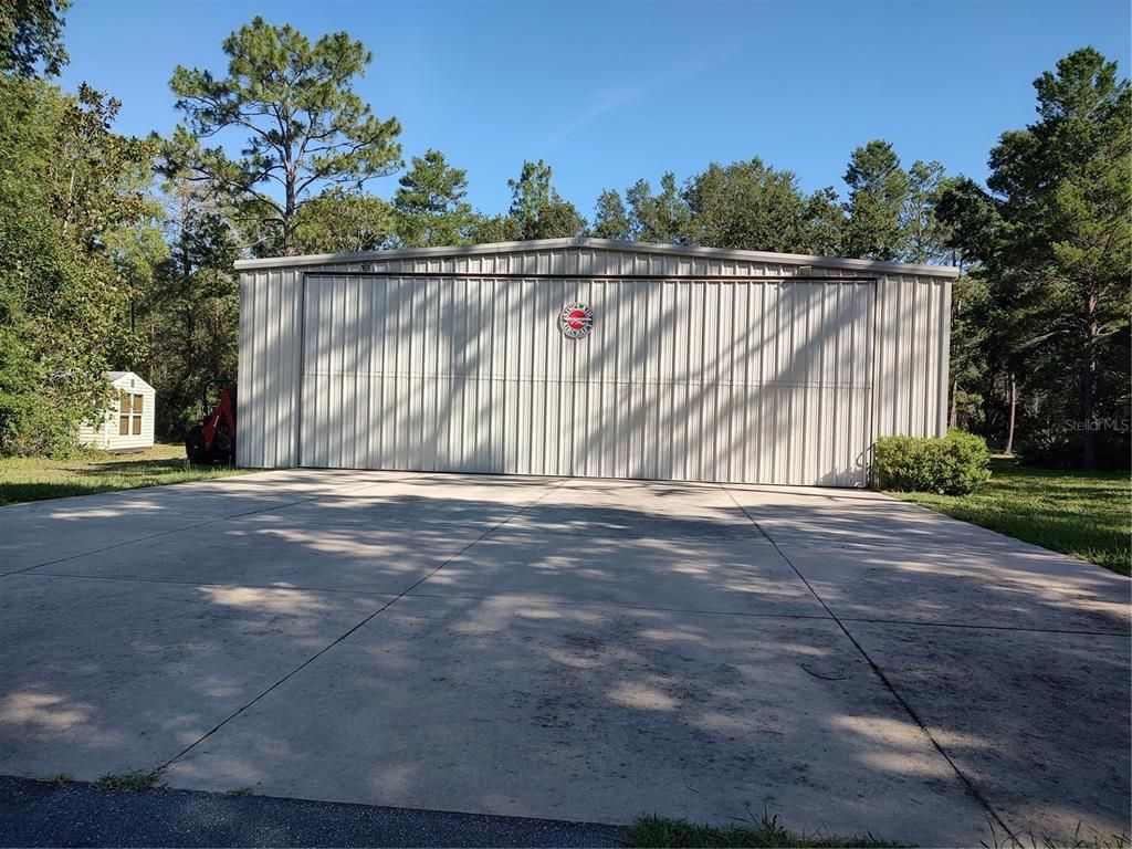Detached Garage, Exterior
