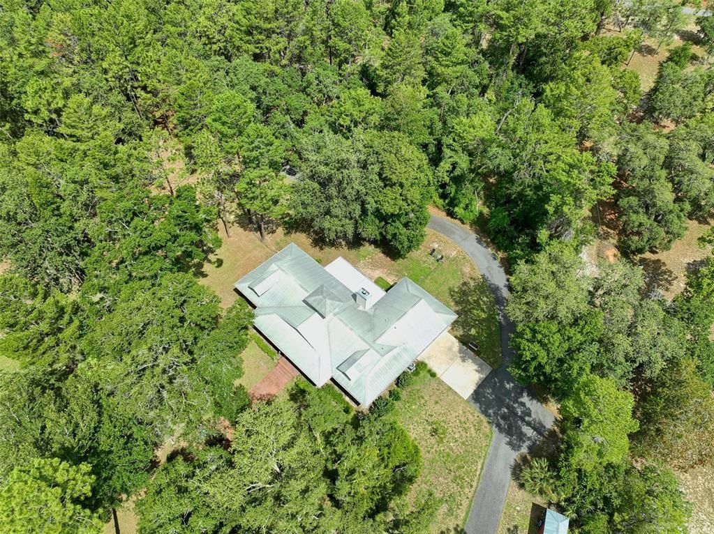 Exterior, Drone