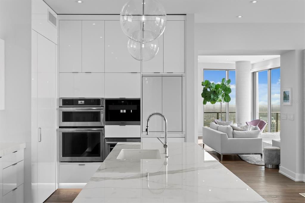 Interior, Kitchen, Living room, Pendant Lights, Recessed Lighting, Stainless Steel Appliances, Wood Texture Flooring