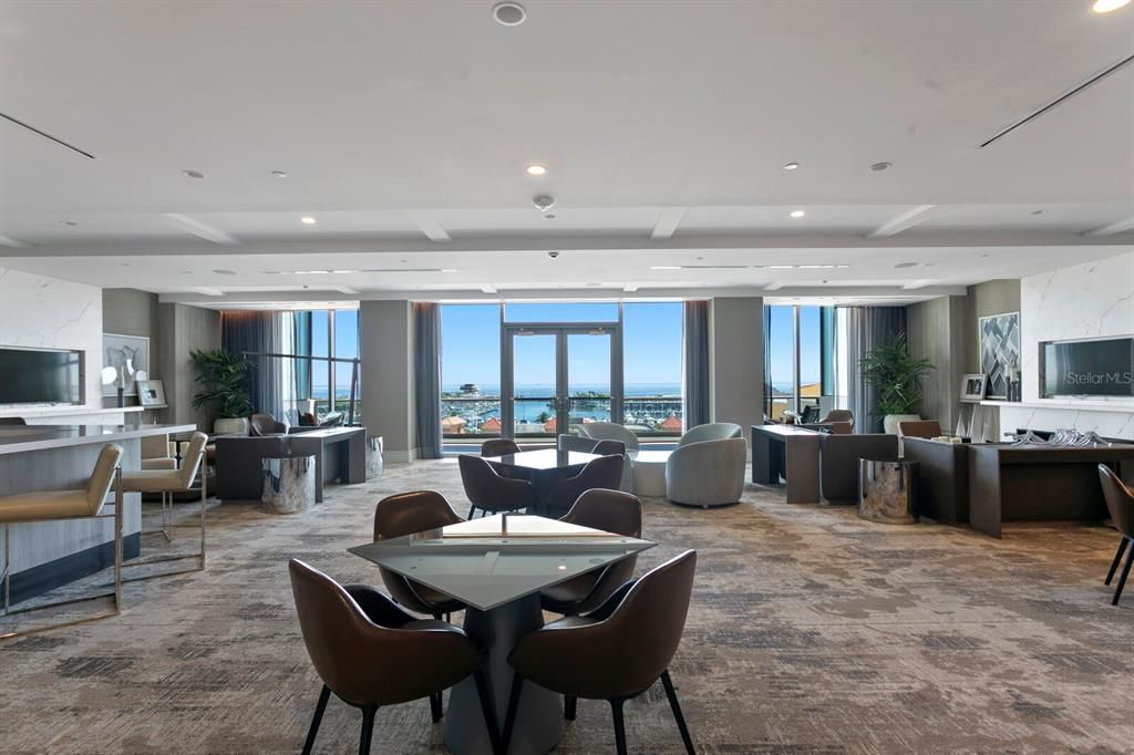 Dining room, Interior, Living room, Recessed Lighting, Water