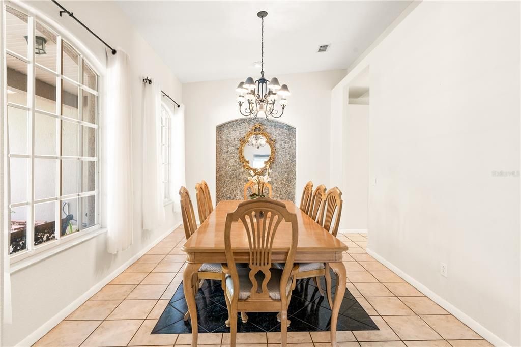 Chandelier, Dining room, Interior