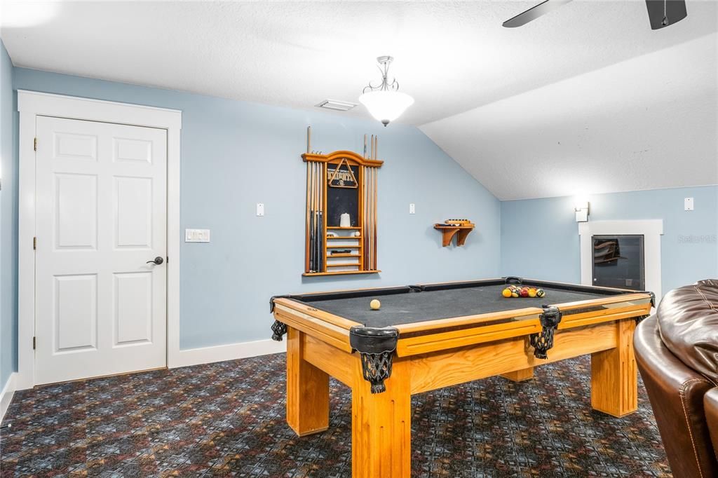 Billiard Table, Game Room, Interior