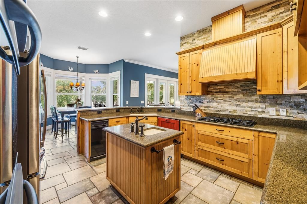 Dining room, Interior, Kitchen, Pendant Lights, Recessed Lighting