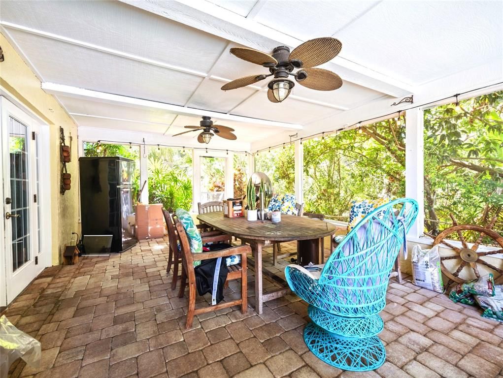 Dining room, Interior, Sun Room