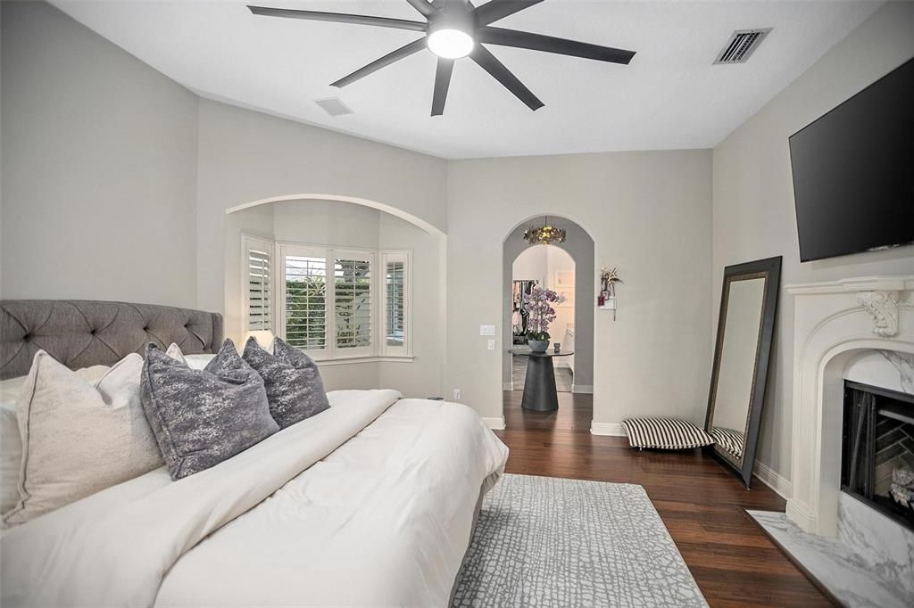 Bedroom, Fireplace, Interior, Wood Texture Flooring