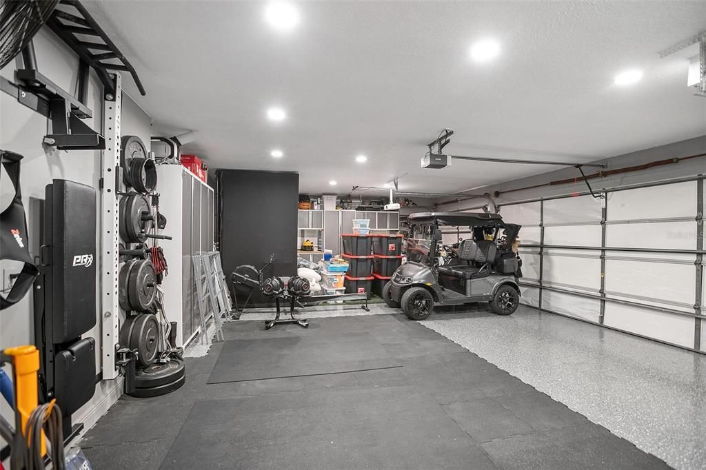 Fitness Equipment, Interior, Recessed Lighting