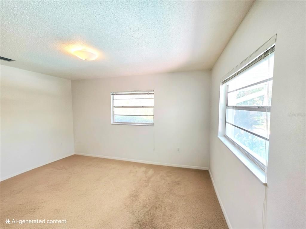 Empty room, Interior