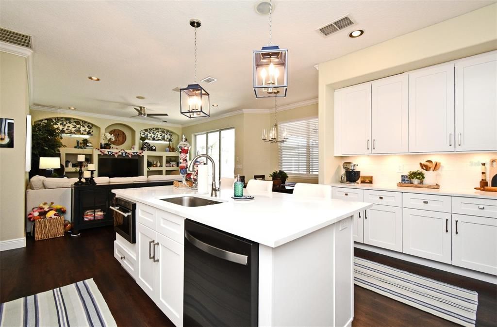 Interior, Kitchen, Pendant Lights, Recessed Lighting, Wood Texture Flooring