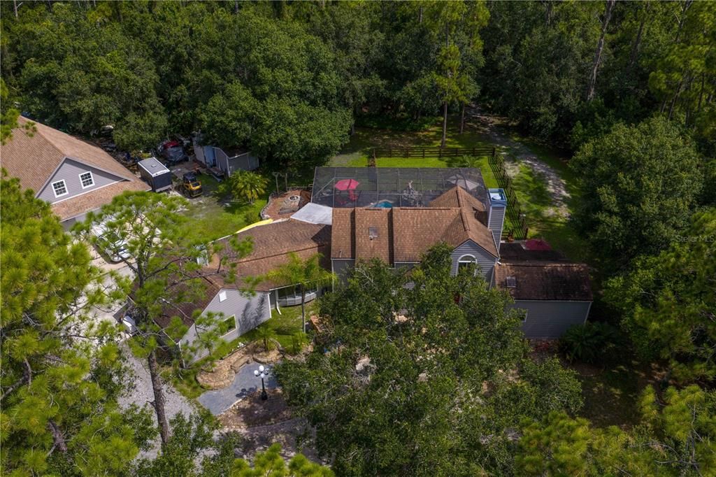 Exterior, Drone