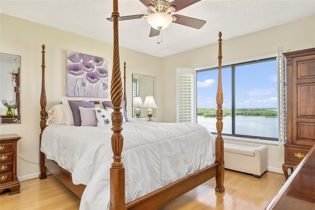 Bedroom, Interior, Water, Wood Texture Flooring