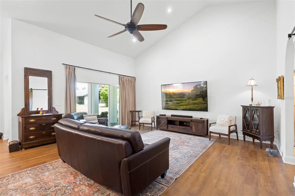 Interior, Living room, Recessed Lighting, Wood Texture Flooring