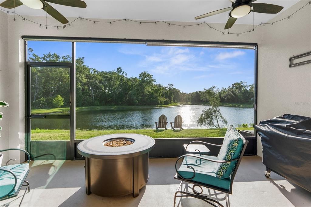 Interior, Sun Room, Water