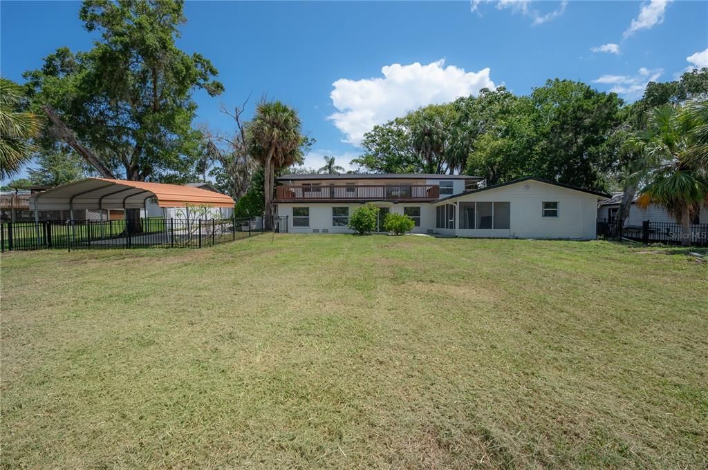 Backyard, Exterior