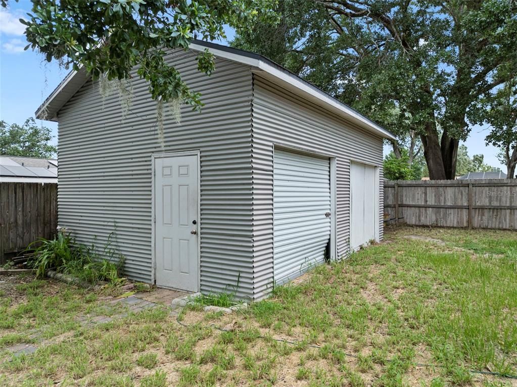 Backyard, Detached Garage, Exterior