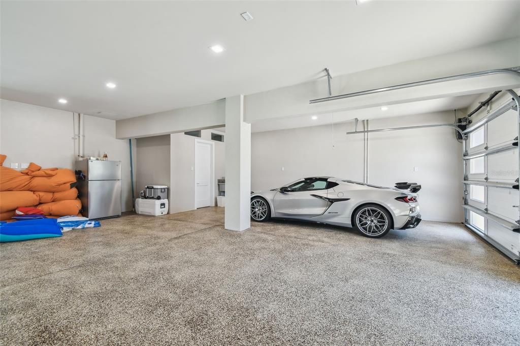 Garage, Interior, Recessed Lighting