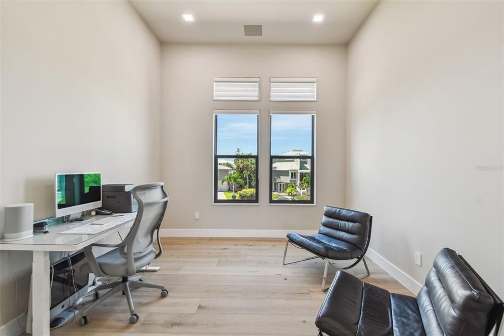 Home Office, Interior, Recessed Lighting, Wood Texture Flooring