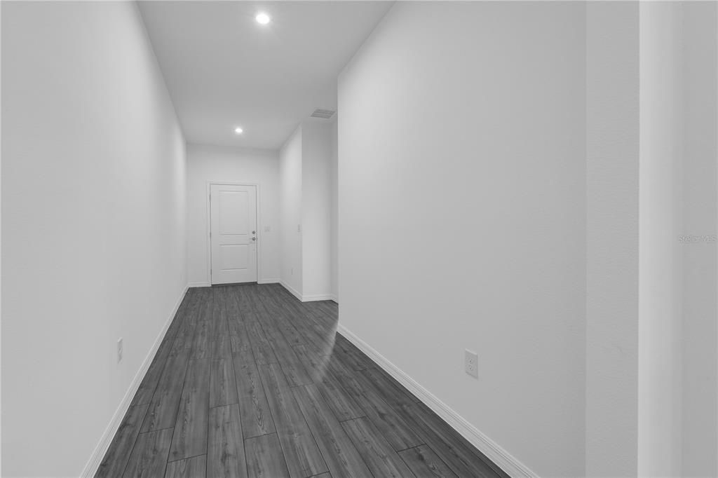 Interior, Recessed Lighting, Wood Texture Flooring