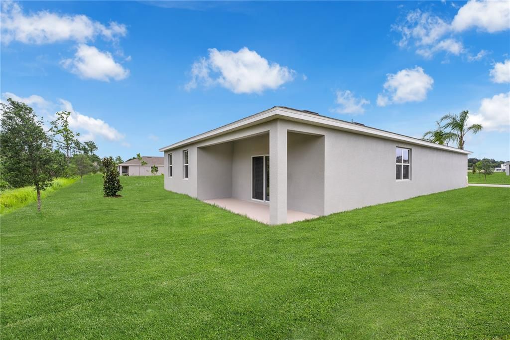 Backyard, Exterior