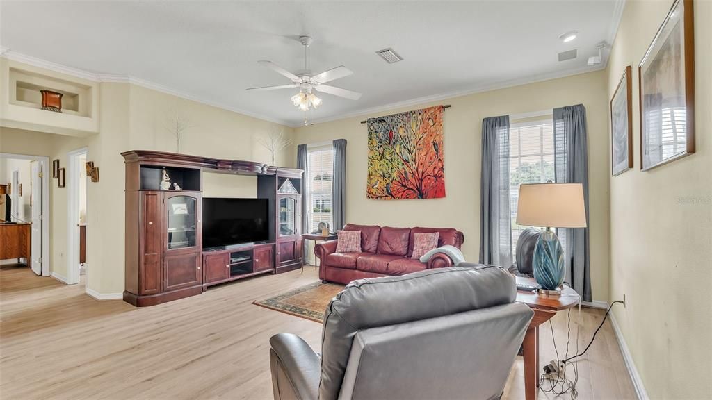 Interior, Living room, Recessed Lighting, Wood Texture Flooring