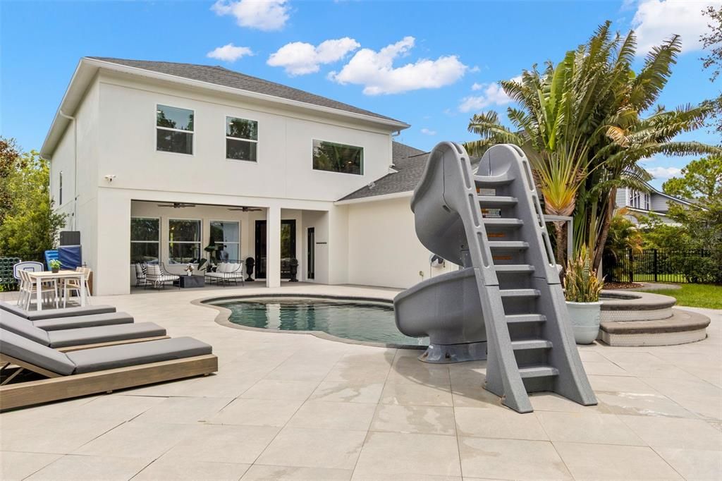 Exterior, Pool