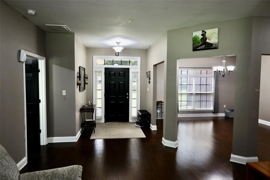 Chandelier, Interior, Wood Texture Flooring