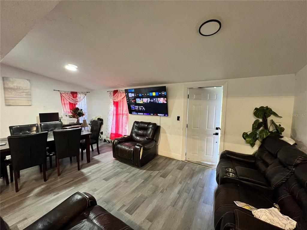 Dining room, Interior, Living room, Recessed Lighting, Wood Texture Flooring