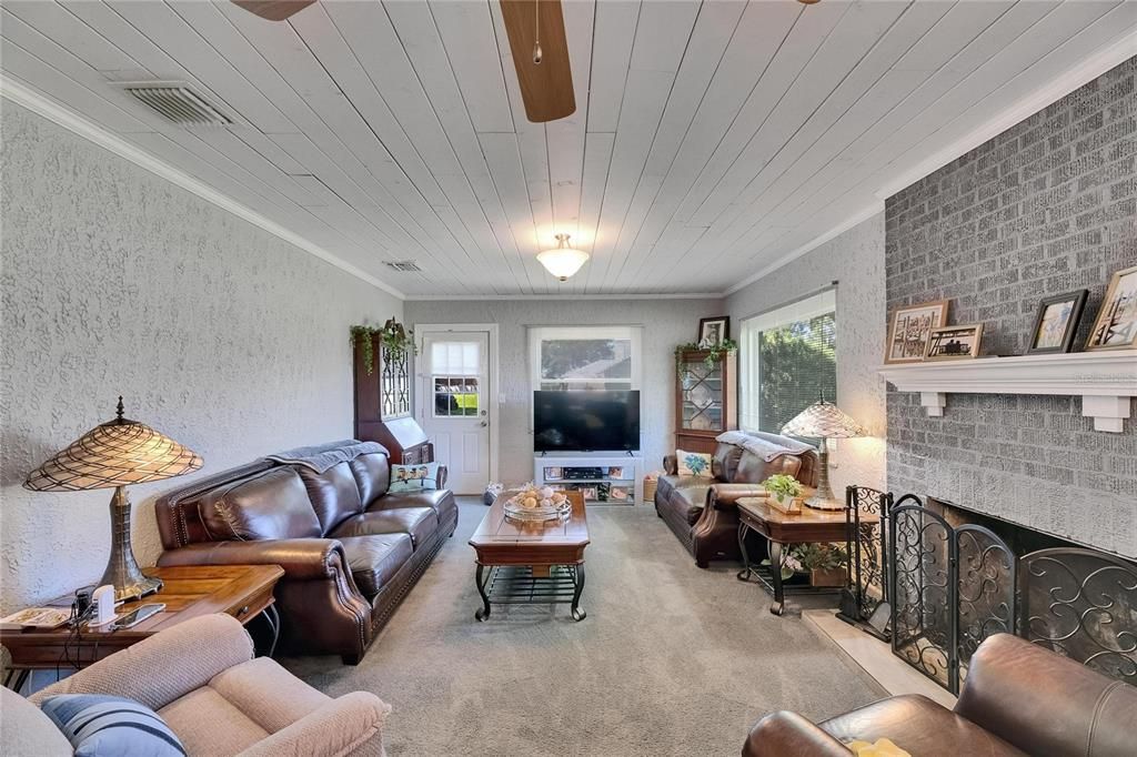 Fireplace, Interior, Living room